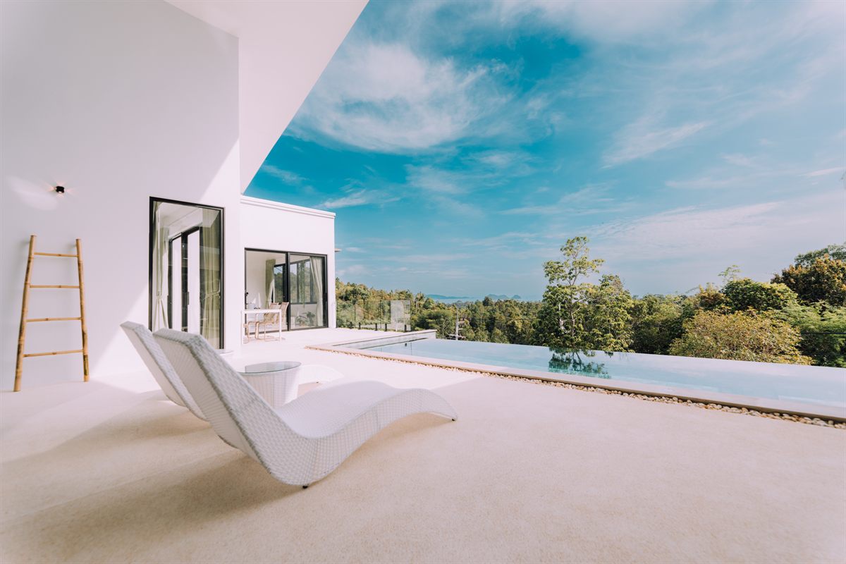 Breath of Paradise — pool deck