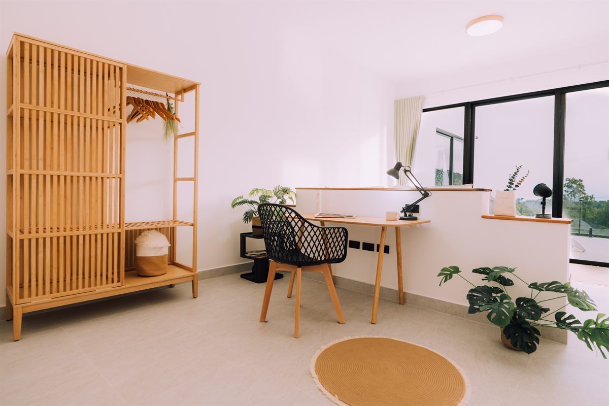 Breath of Paradise — dedicated office