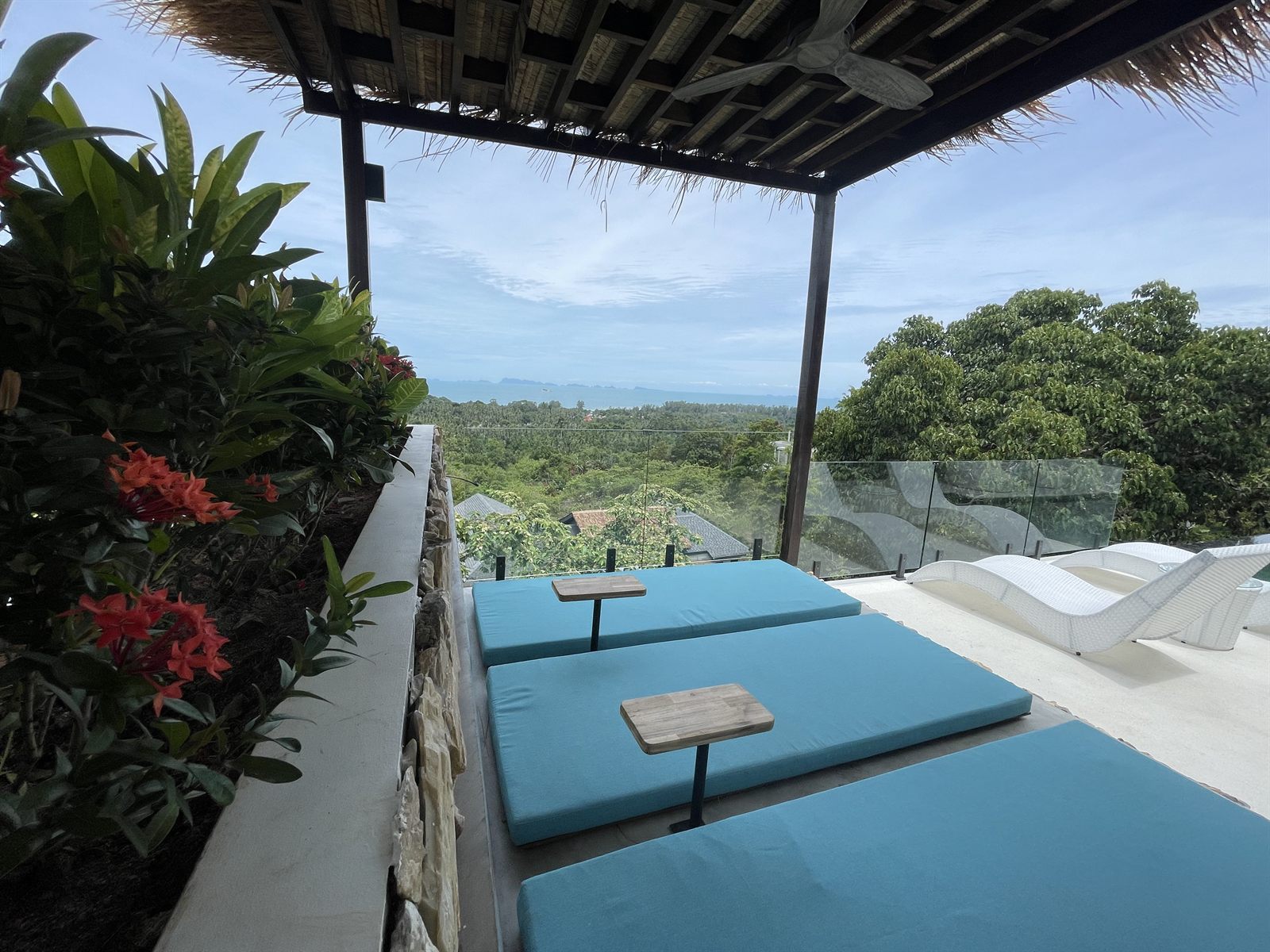 Villa Kiran — rooftop daybeds
