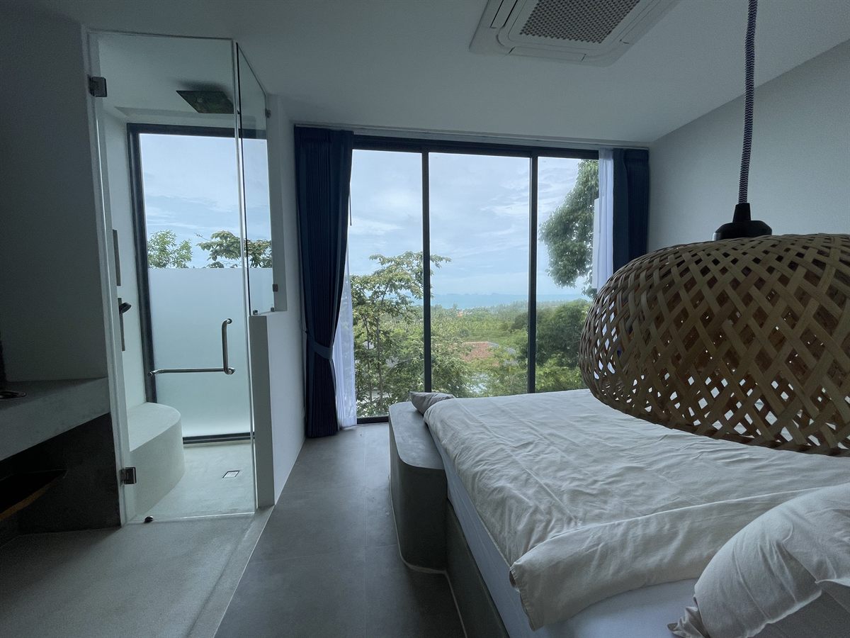 Villa Kiran — bedroom with sea view