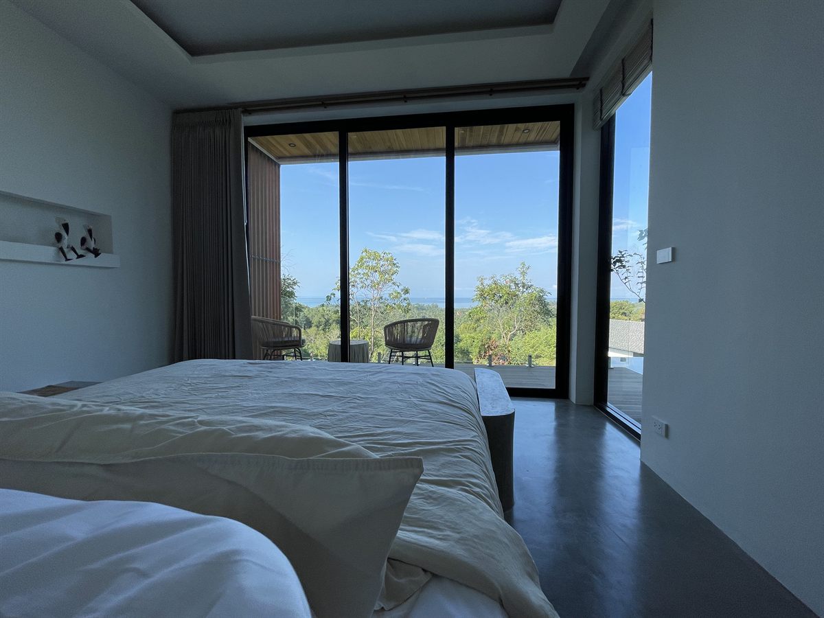 Villa Nour — bedroom with sea view